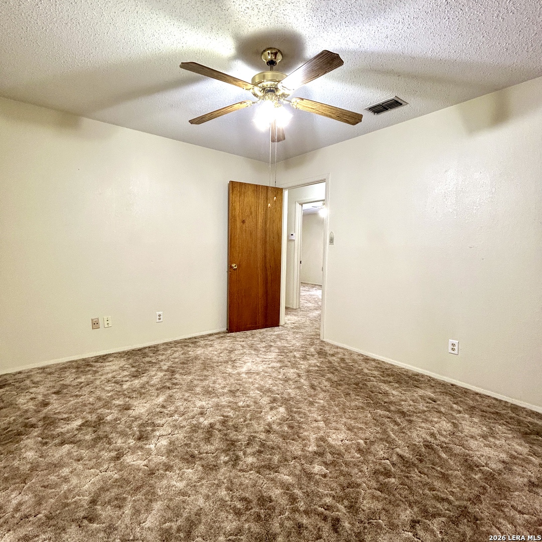 1215 W Crockett Beeville TX 78102