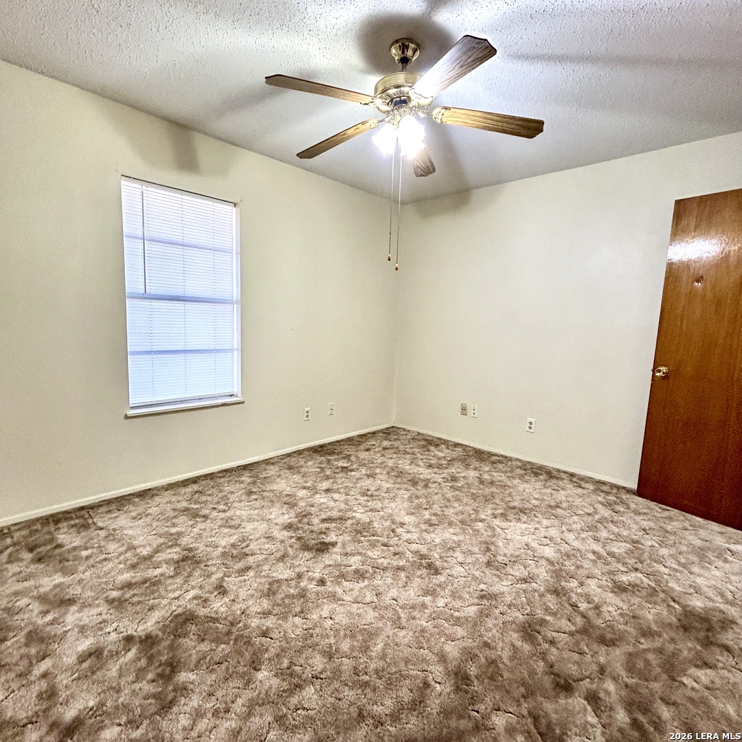 1215 W Crockett Beeville TX 78102