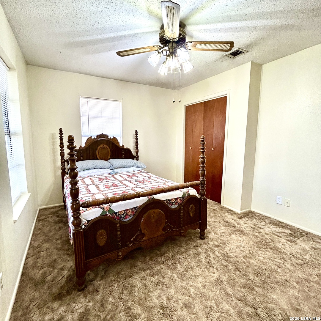 1215 W Crockett Beeville TX 78102