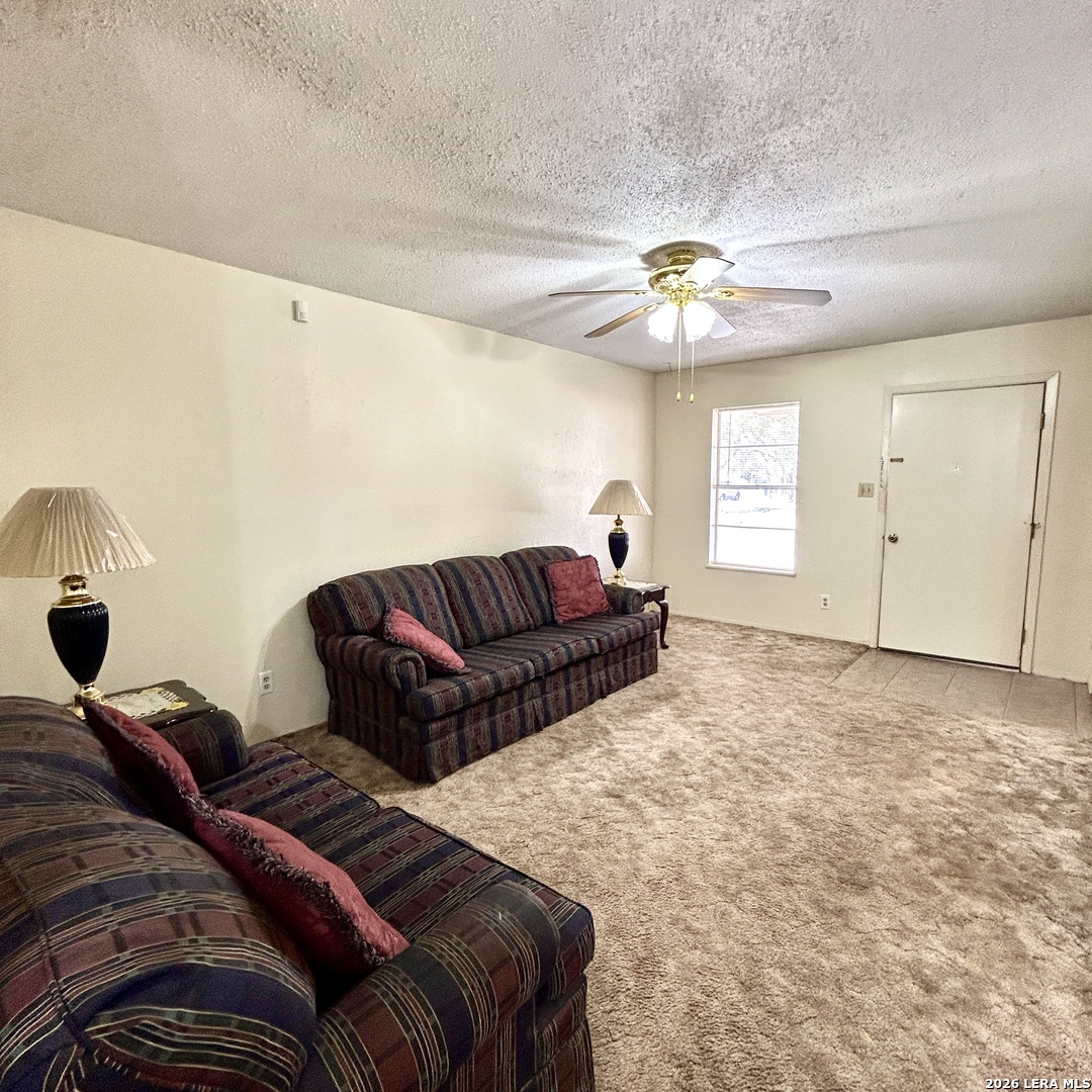 1215 W Crockett Beeville TX 78102