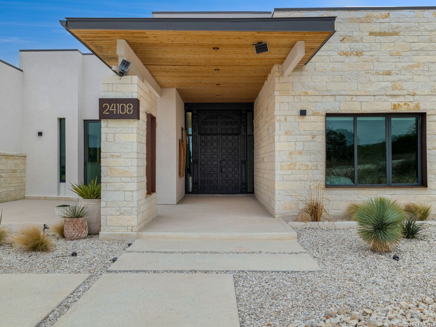 24108 Tres Arroyos San Antonio TX 78255