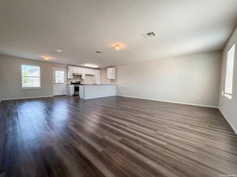 210 Expedition Way San Antonio TX 78220