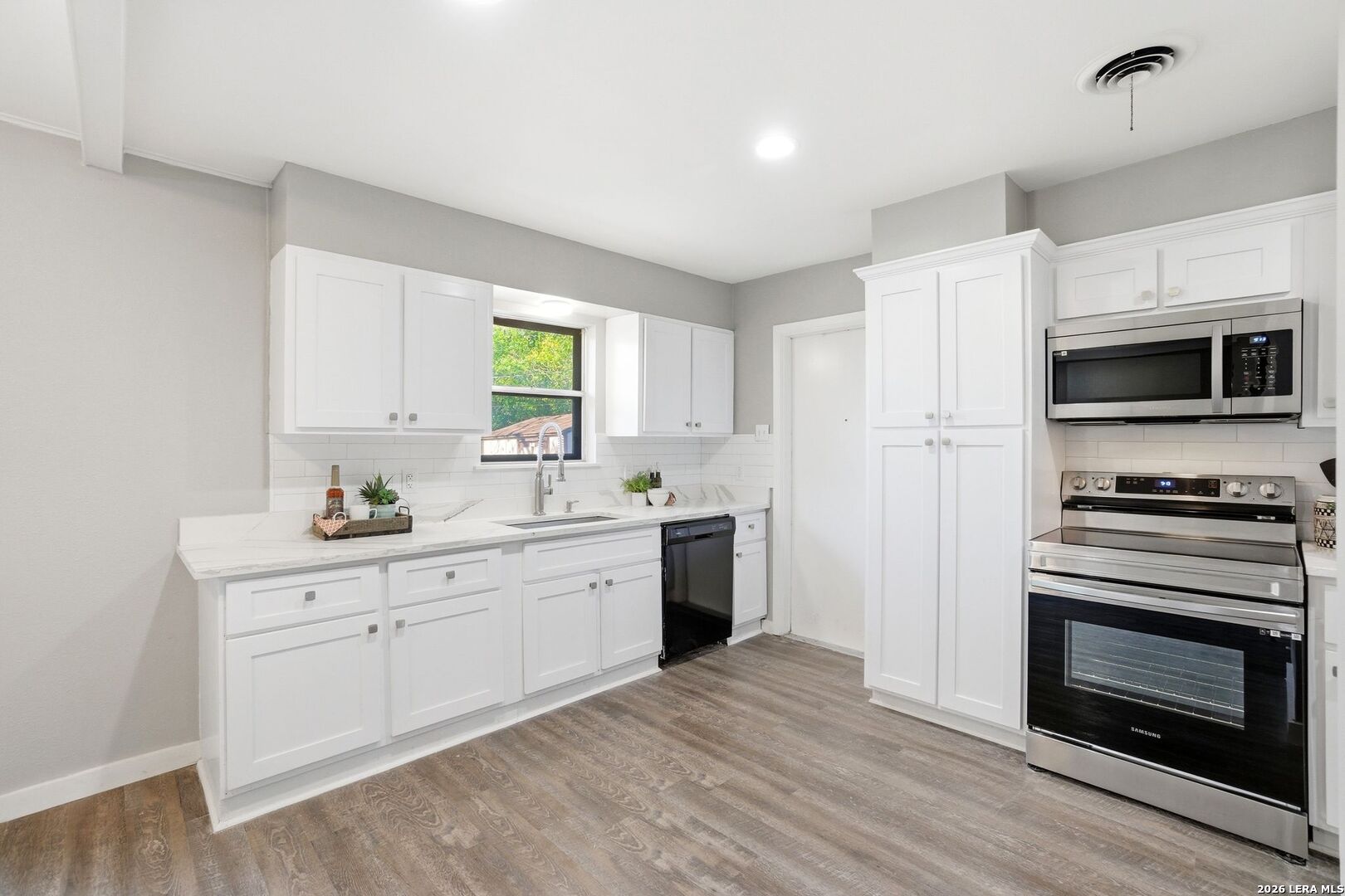 910 Mount Kisco San Antonio TX 78213