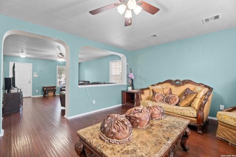5019 Green Post San Antonio TX 78223