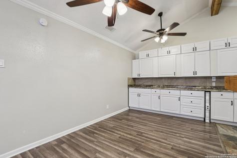 11342 Fish Springs San Antonio TX 78245