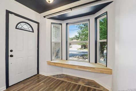 11342 Fish Springs San Antonio TX 78245