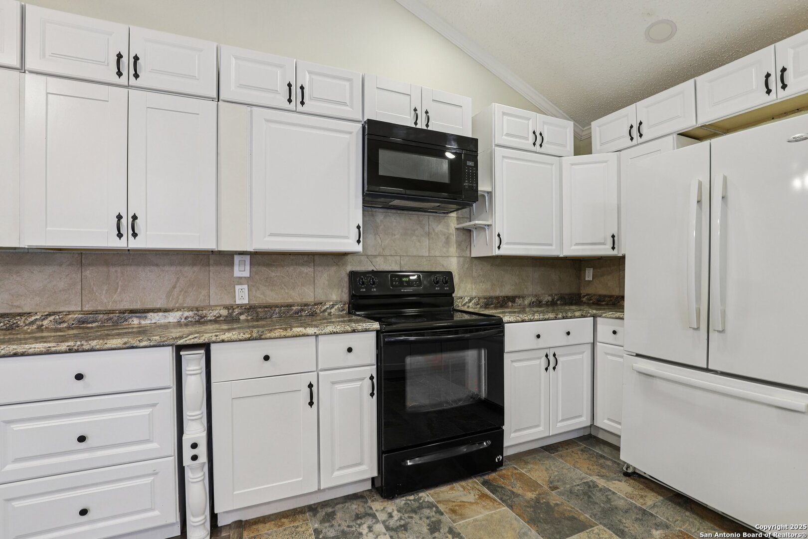 11342 Fish Springs San Antonio TX 78245