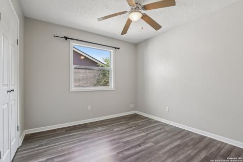 11342 Fish Springs San Antonio TX 78245