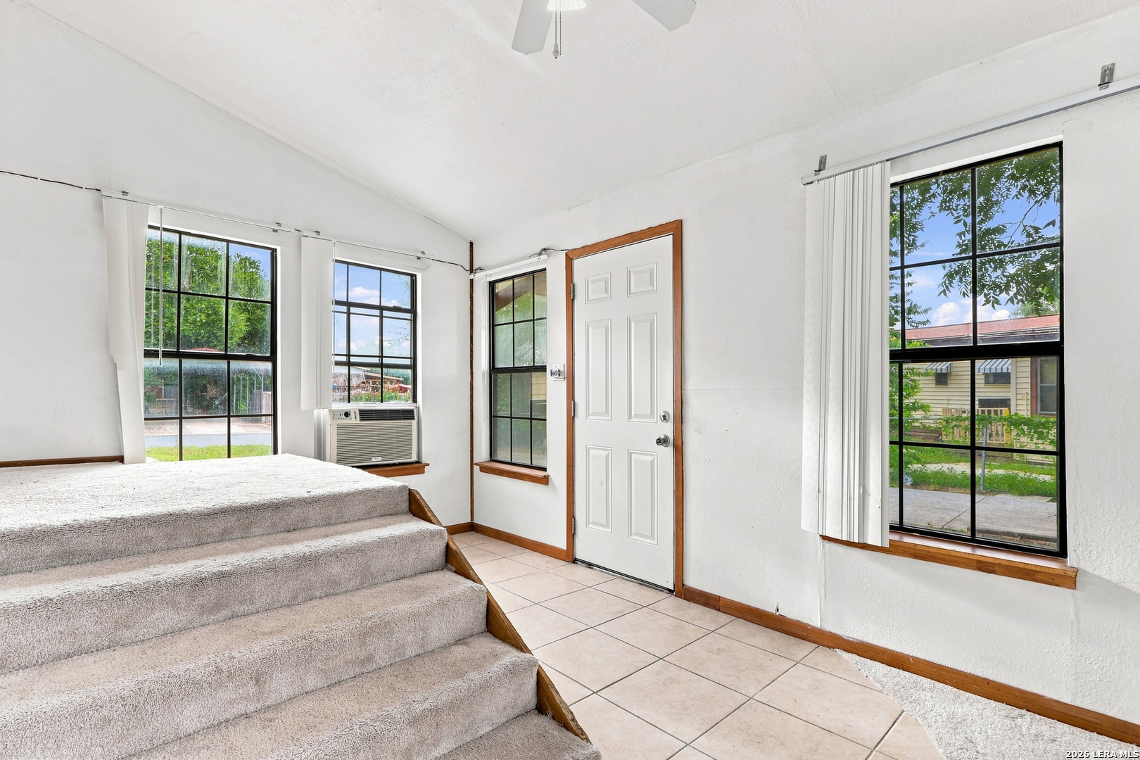 8561 Braewick Drive San Antonio TX 78239