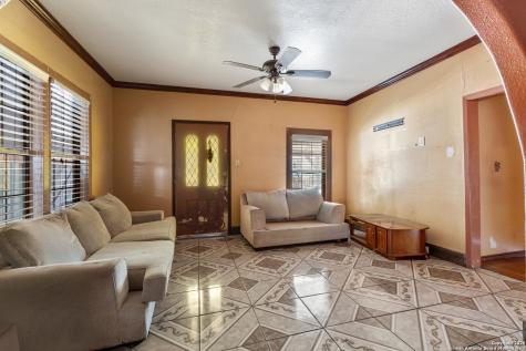 315 N Richter San Antonio TX 78207
