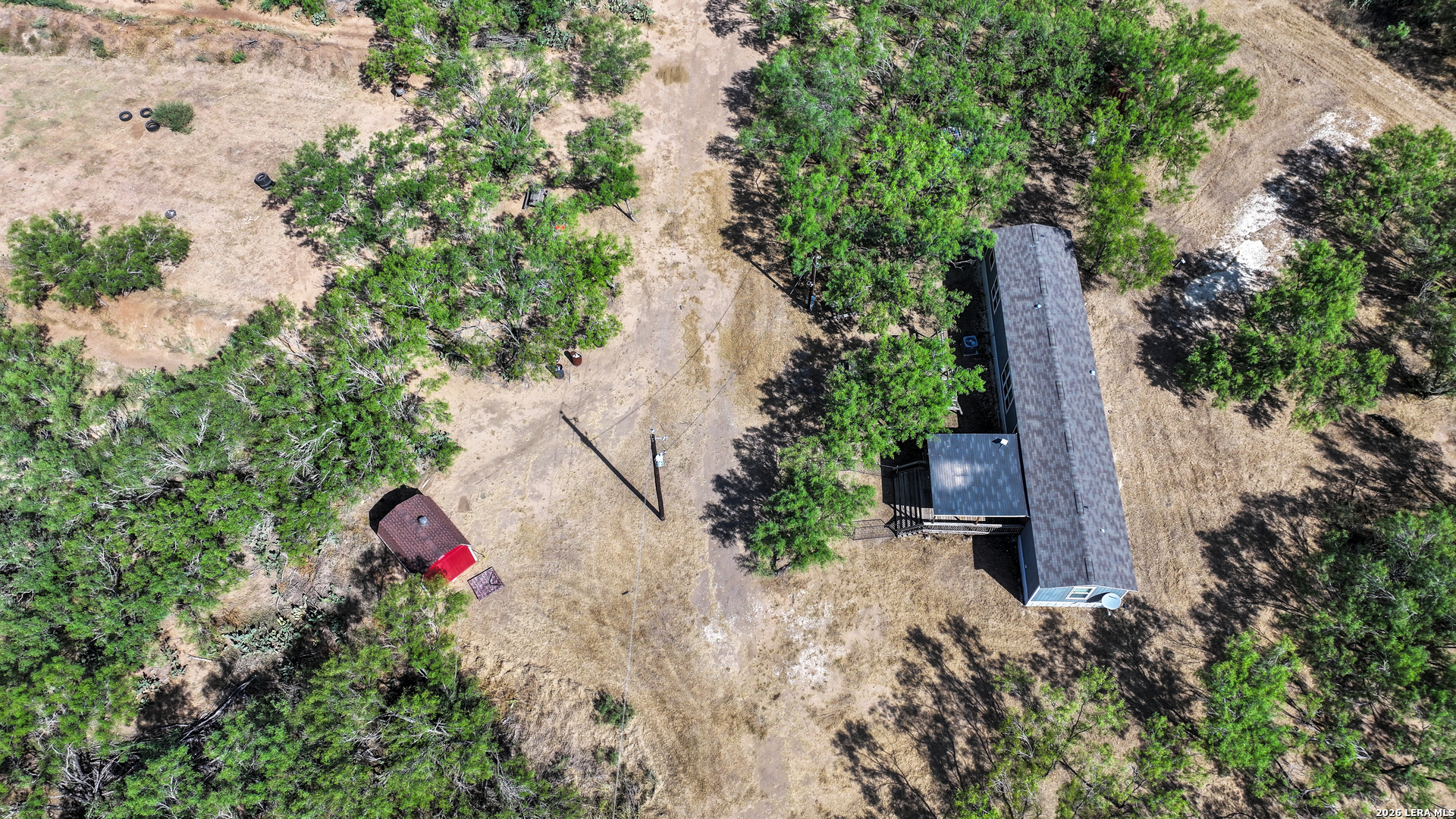 2822 Tomblin Road Bigfoot TX 78005
