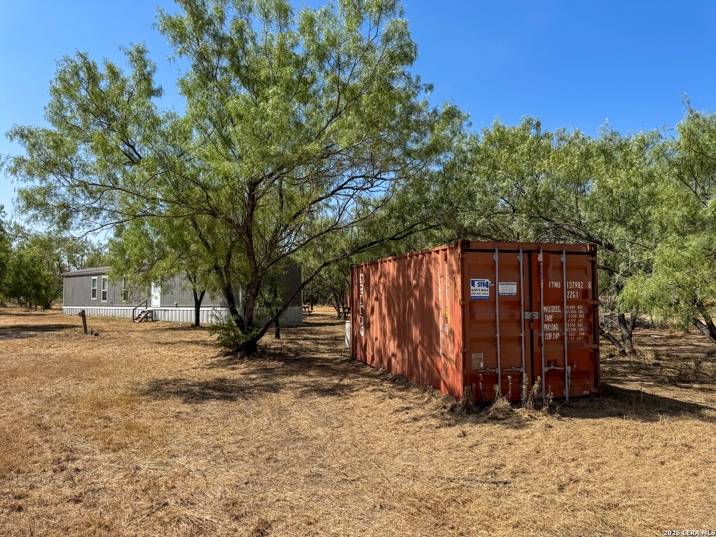 2822 Tomblin Road Bigfoot TX 78005