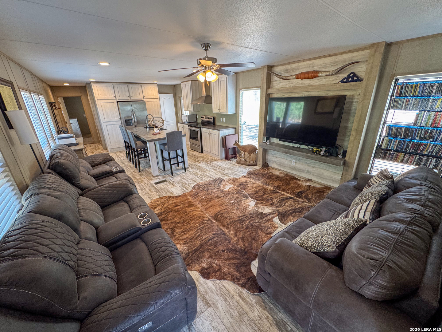 2822 Tomblin Road Bigfoot TX 78005