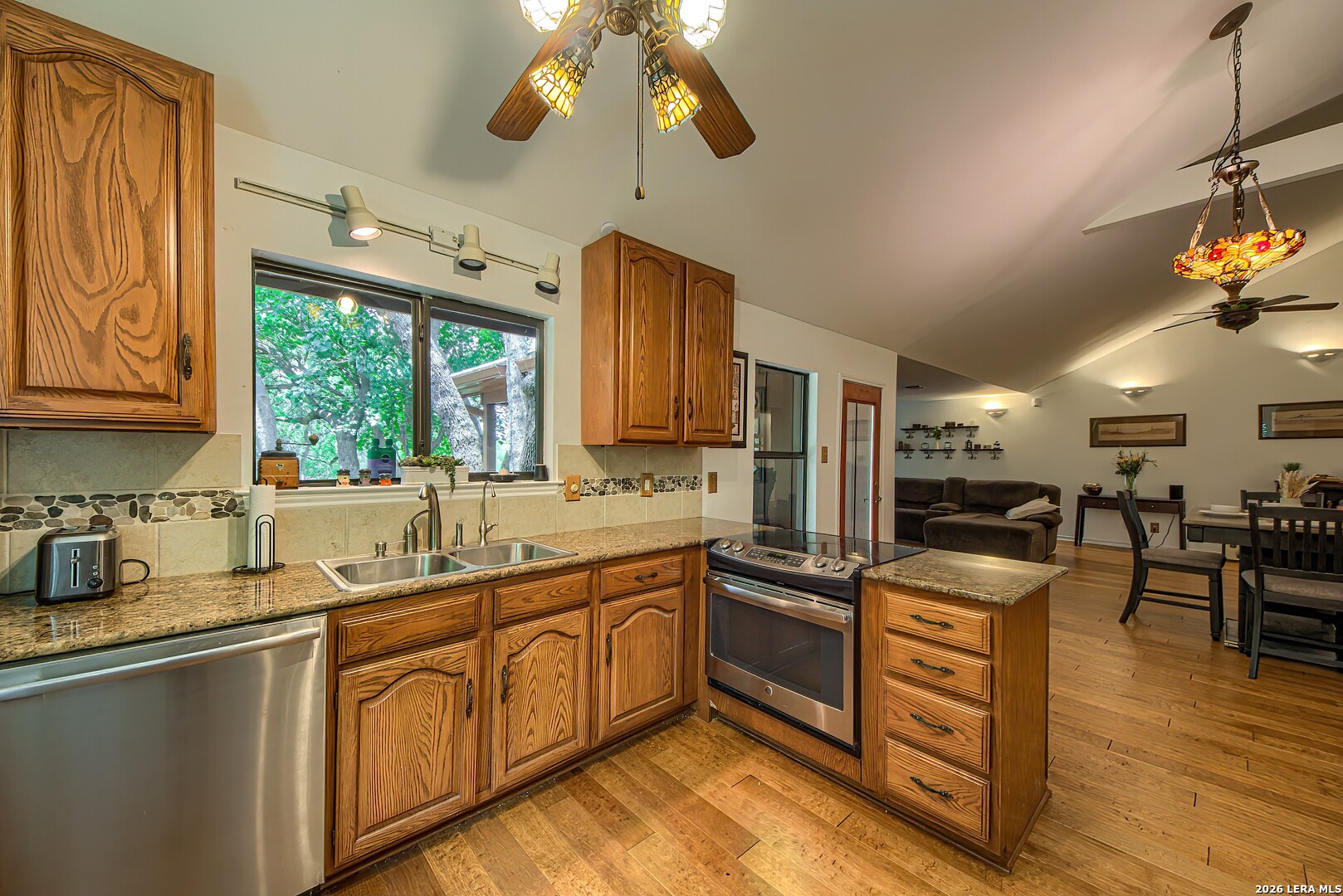 25627 Dull Knife Trail San Antonio TX 78255