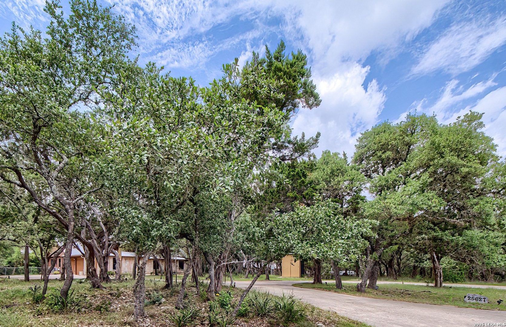 25627 Dull Knife Trail San Antonio TX 78255