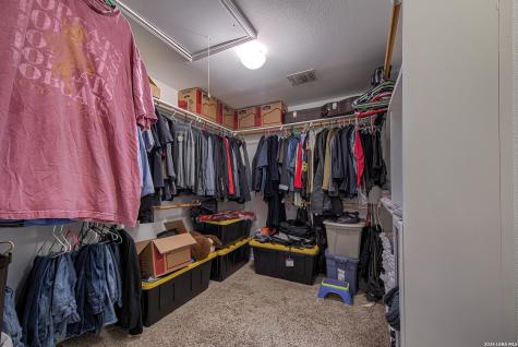 25627 Dull Knife Trail San Antonio TX 78255
