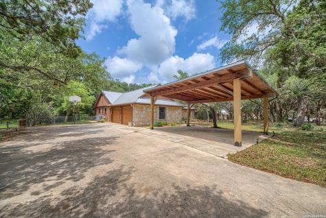 25627 Dull Knife Trail San Antonio TX 78255