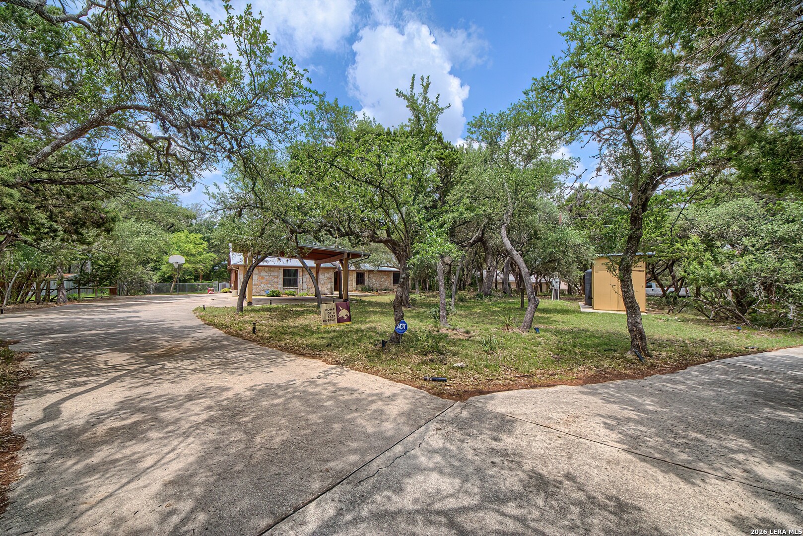 25627 Dull Knife Trail San Antonio TX 78255
