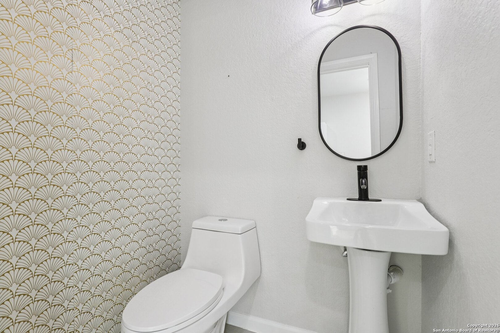 109 Utah San Antonio TX 78210