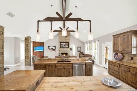 300 Rose Meadow Drive La Vernia TX 78121