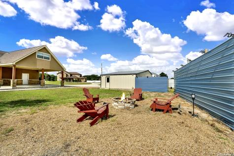 300 Rose Meadow Drive La Vernia TX 78121