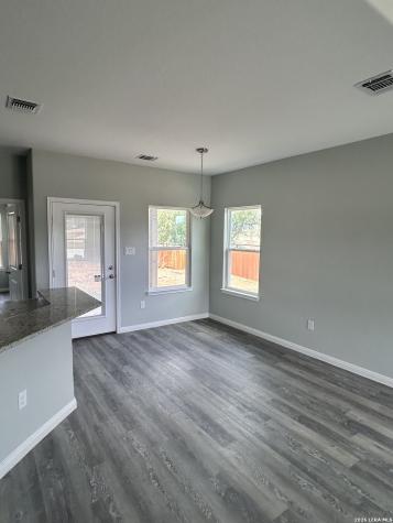 604 Mustang Circle Nixon TX 78140