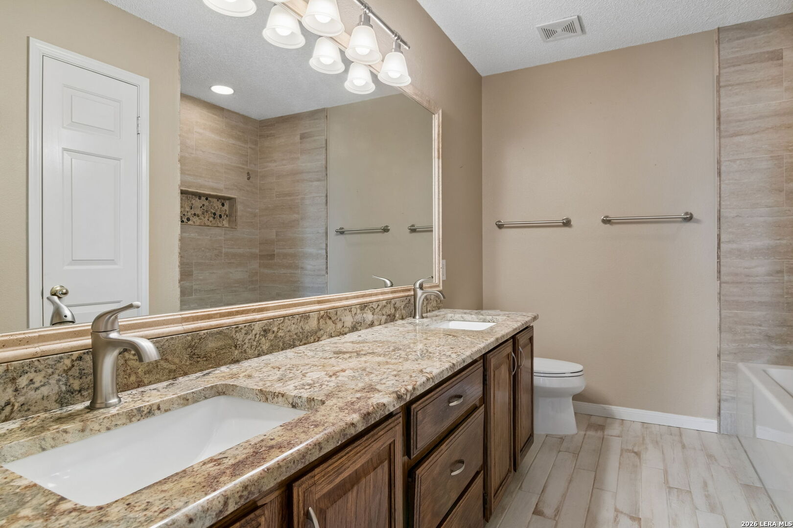 25010 Arrow Ridge San Antonio TX 78258