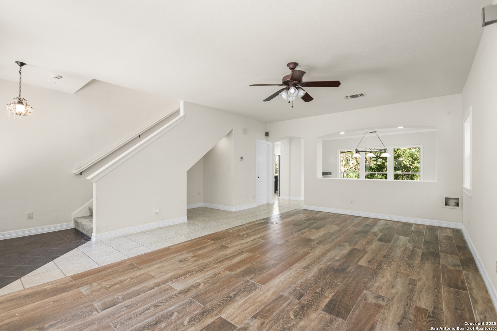 15125 Flying Circle Helotes TX 78023