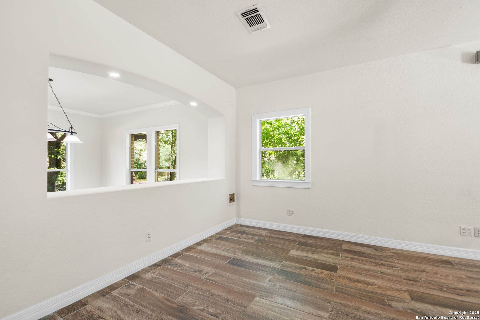 15125 Flying Circle Helotes TX 78023