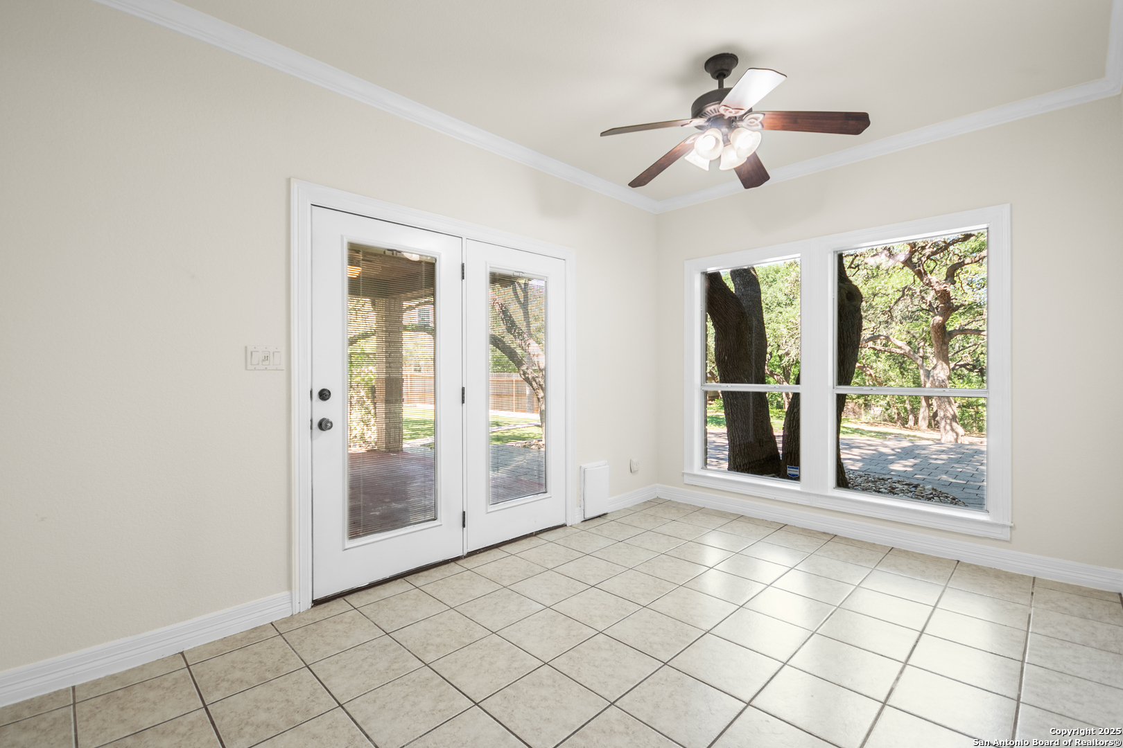 15125 Flying Circle Helotes TX 78023