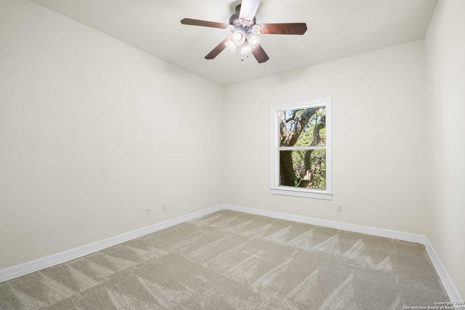 15125 Flying Circle Helotes TX 78023