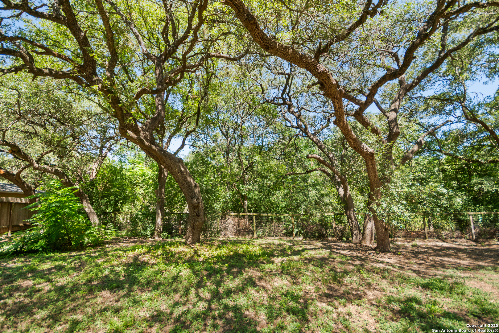 15125 Flying Circle Helotes TX 78023