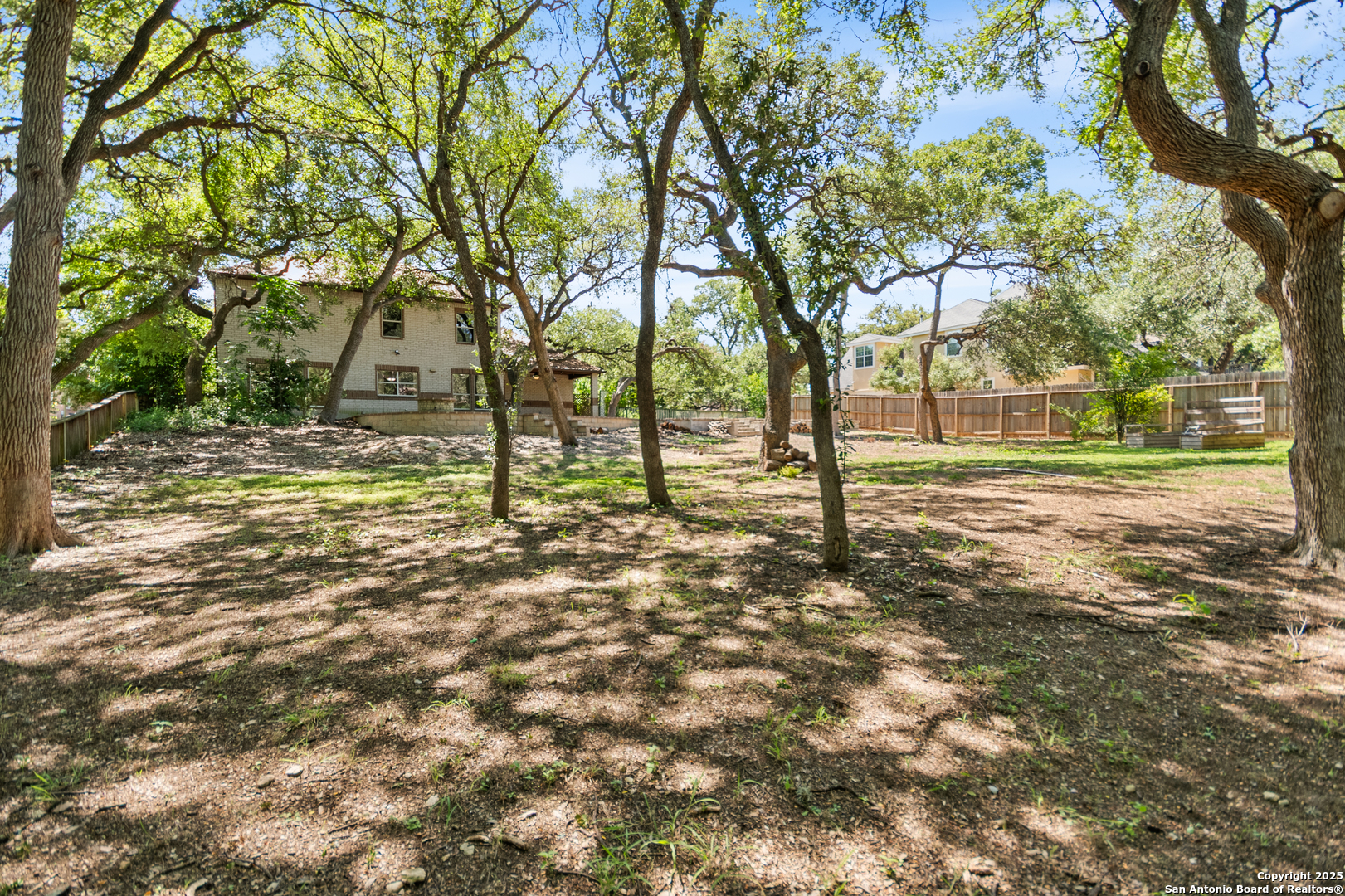 15125 Flying Circle Helotes TX 78023