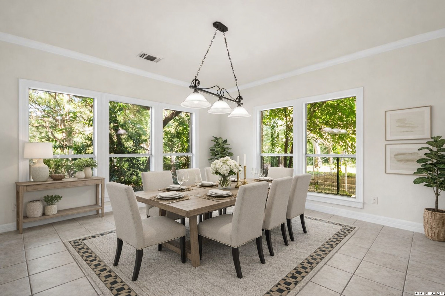 15125 Flying Circle Helotes TX 78023