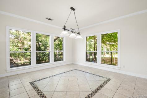 15125 Flying Circle Helotes TX 78023