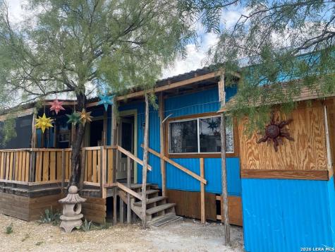 245 Maverick El Indio TX 78860