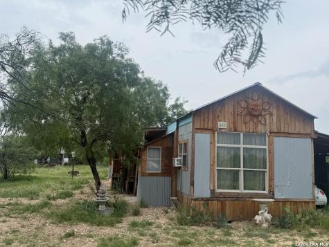 245 Maverick El Indio TX 78860