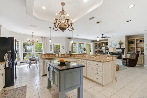29615 Fairway Bluff Fair Oaks Ranch TX 78015
