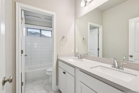 29740 Elkhorn Boerne TX 78015