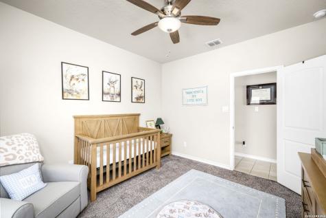 117 Fairway Floresville TX 78114