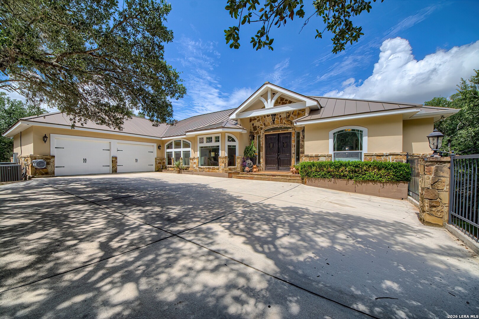 613 N Rolling View San Antonio TX 78253