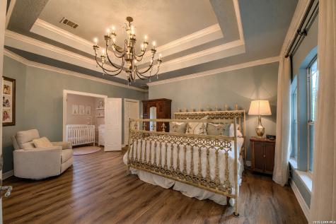 613 N Rolling View San Antonio TX 78253