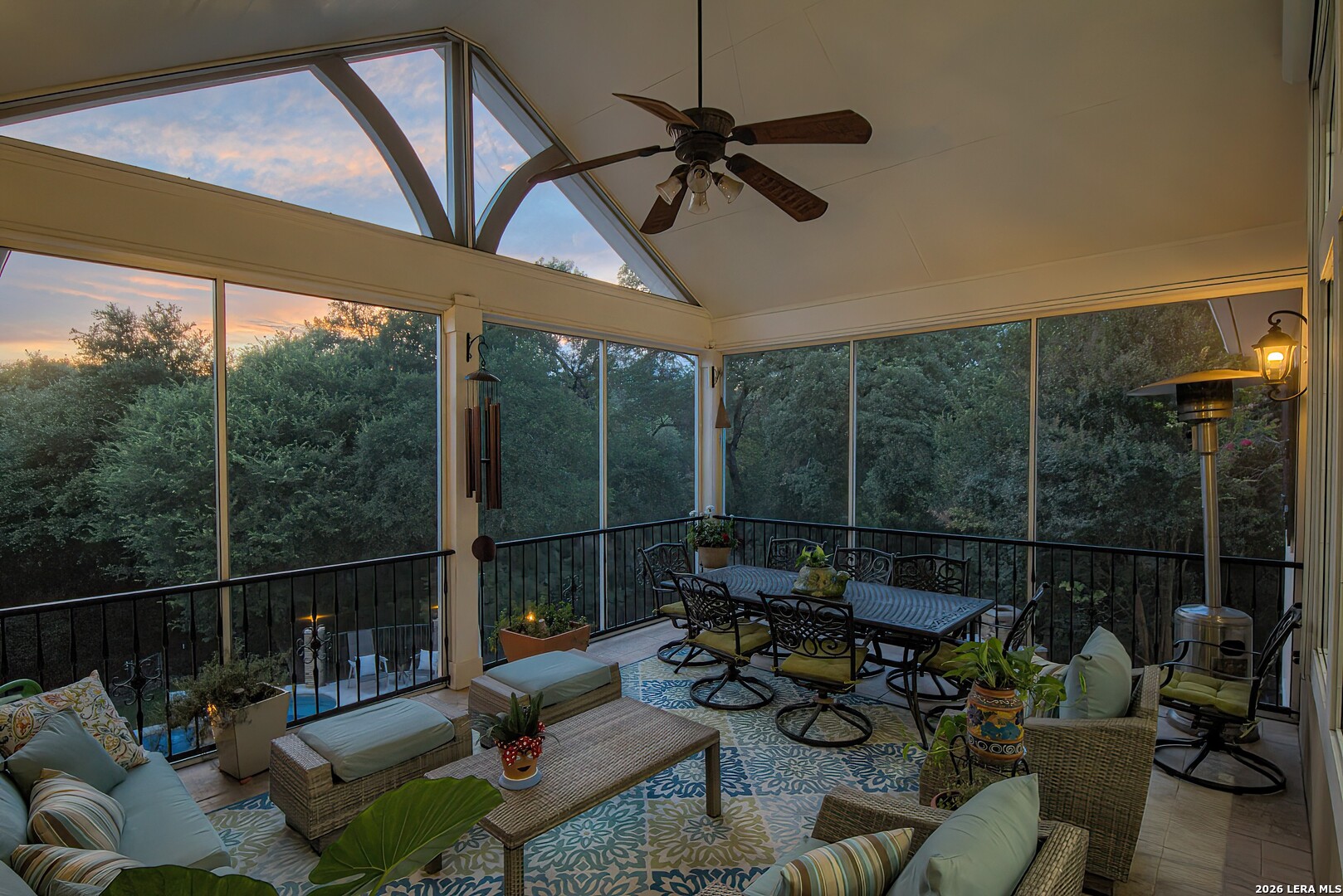 613 N Rolling View San Antonio TX 78253