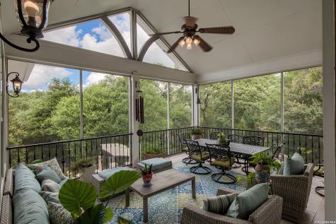 613 N Rolling View San Antonio TX 78253