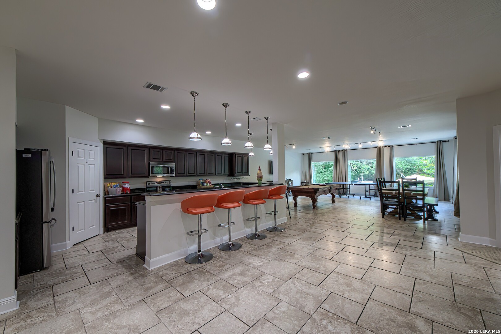 613 N Rolling View San Antonio TX 78253