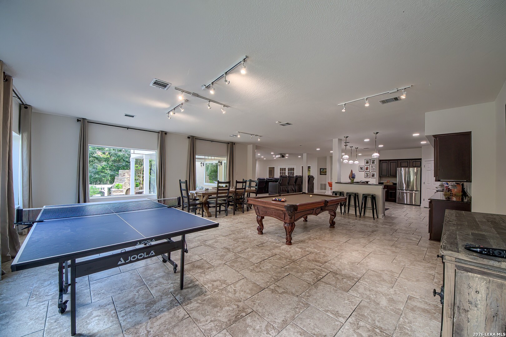 613 N Rolling View San Antonio TX 78253