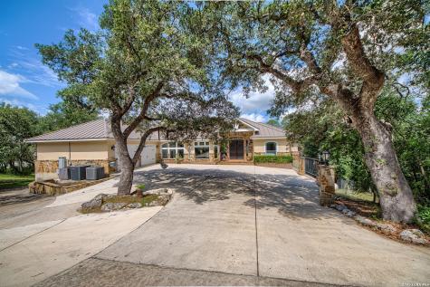 613 N Rolling View San Antonio TX 78253
