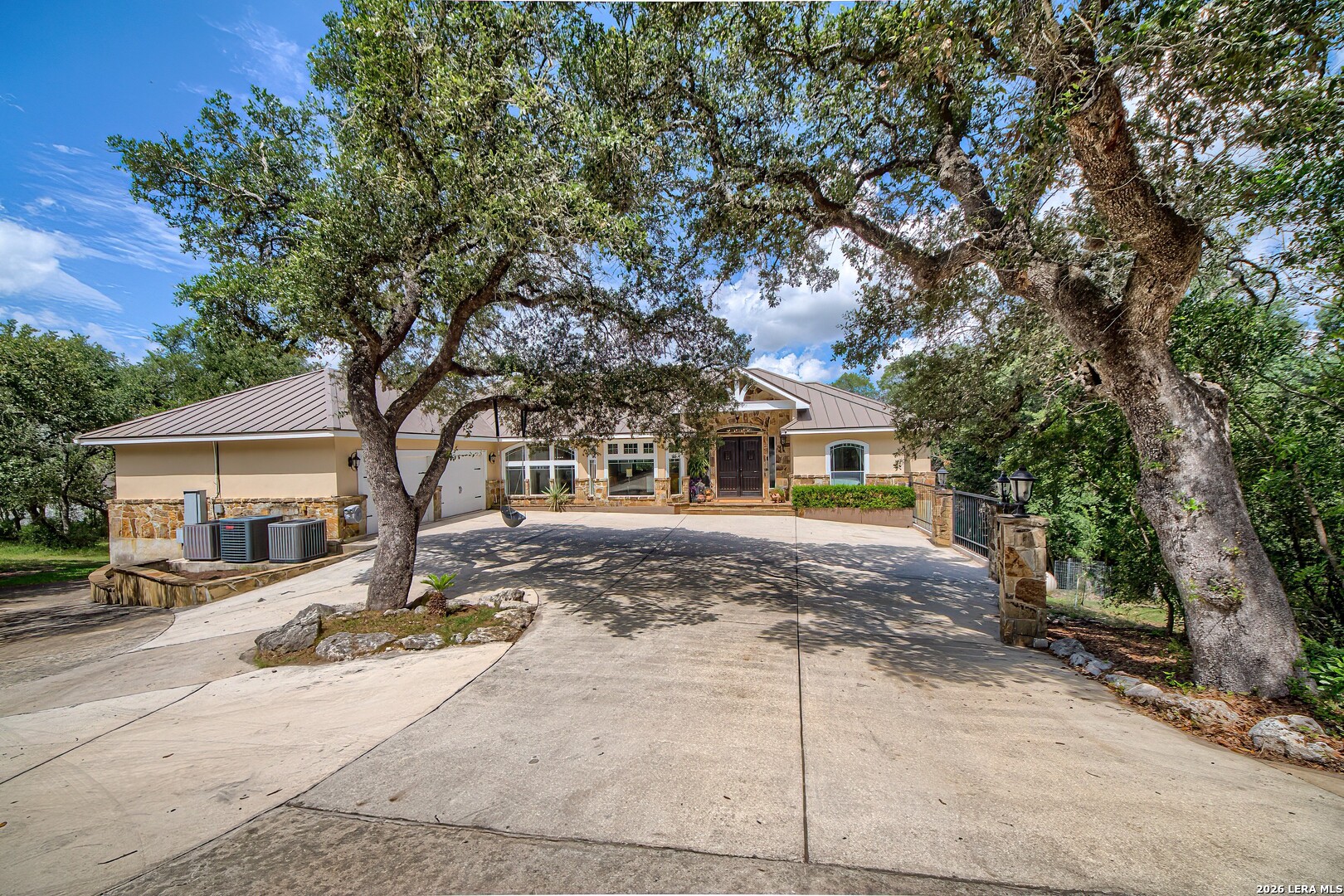 613 N Rolling View San Antonio TX 78253