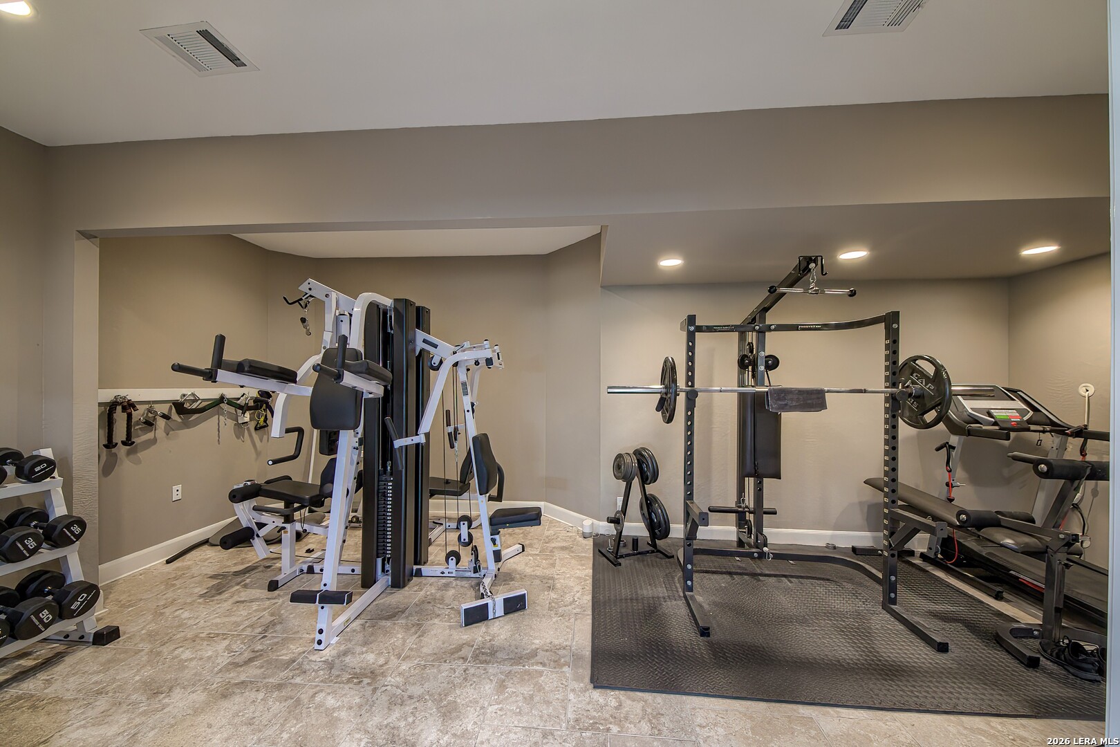 613 N Rolling View San Antonio TX 78253