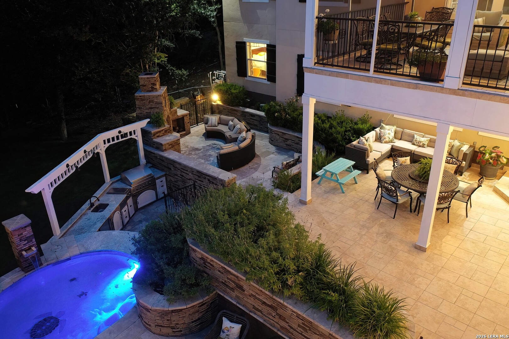 613 N Rolling View San Antonio TX 78253